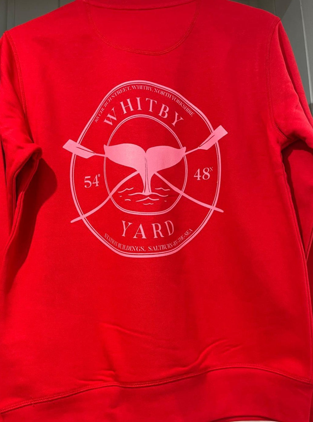 Unisex Sweatshirt ‘Rowing Whale’ - Red