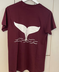 Unisex T Shirt ‘Whale tail’ - Burgundy