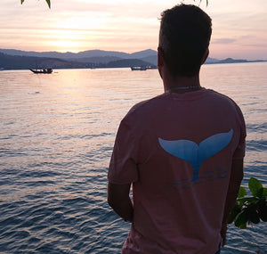 Unisex Whale tail T shirt in Rose with ombre manual print in Blue and White